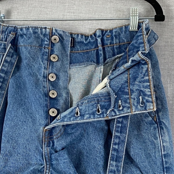 Abercrombie & Fitch Denim Shorts Womens 8 Natural Rise Button Fly Belted Waist - Picture 5 of 12